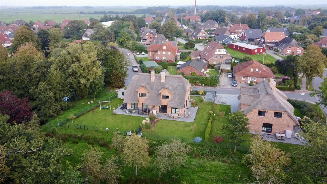 فيلا Reetdachhaus Nordstern غاردينغ المظهر الخارجي الصورة
